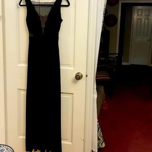B. Darlin Black Maxi Cocktail Dress 👗 3/4